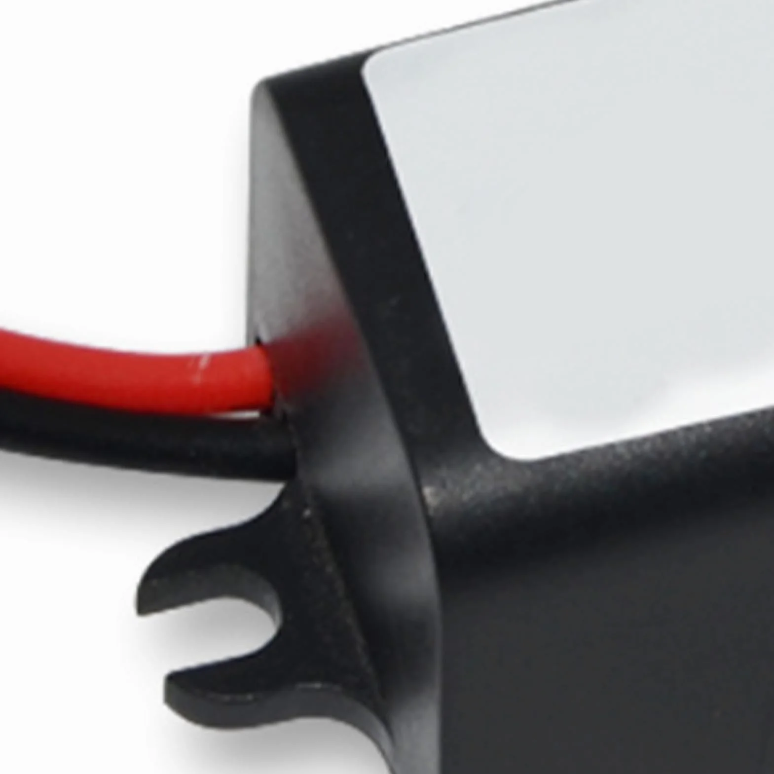 Przetwornica obniżająca napięcie DC-DC 12 V na 6 V, moduł transformujący napięcie z wyjściem 3A, przetwornica mocy do samochodu, stabilizator napięcia dla urządzeń elektronicznych