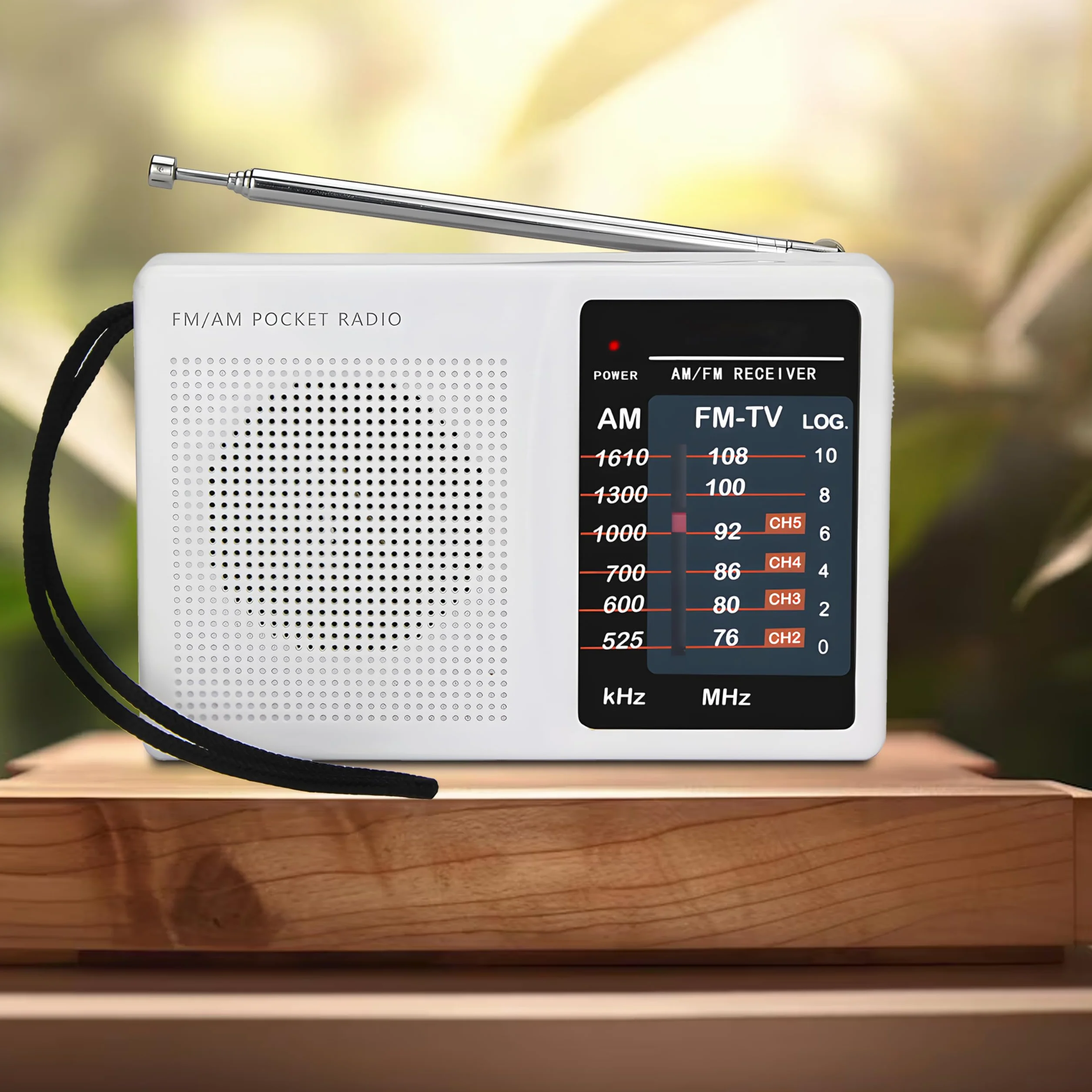 Retoo Radio FM/AM, przenośny regulator częstotliwości, tranzystor o doskonałej recepcji, antena teleskopowa, prezent dla osób starszych, gniazdo słuchawkowe 3,5 mm, 11,5 x 2,5 x 7,5 cm, biały