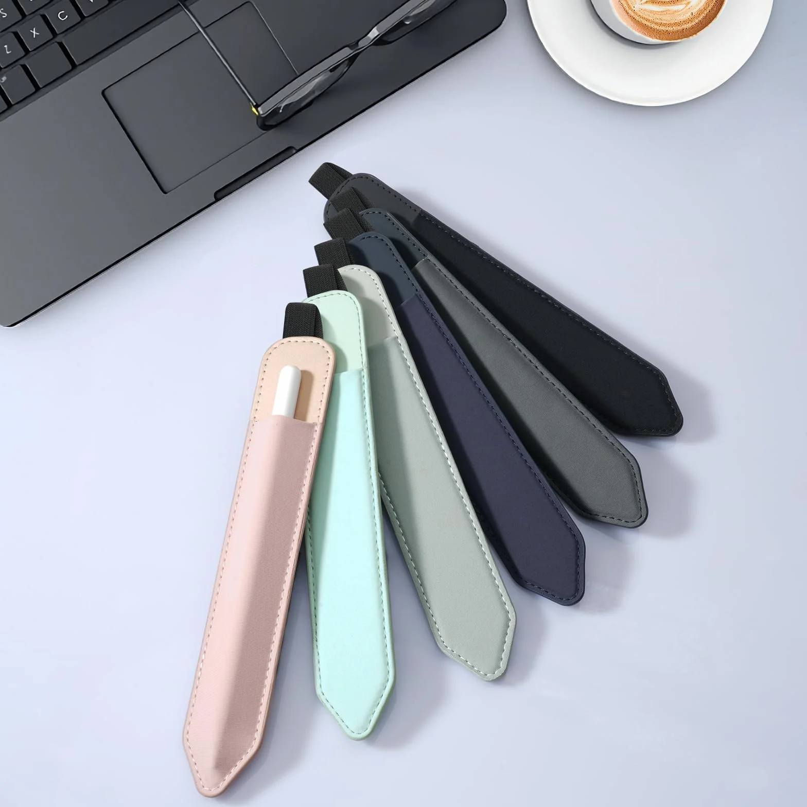 MoKo Etui na ołówki pasuje do Apple Pencil (Pro i USB-C i 1. i 2. generacji), odpinana elastyczna kieszeń na długopis z gumką przymocowana do etui iPada, Indygo